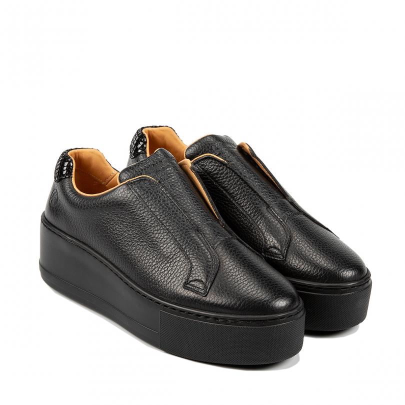 BIG POINT 2 SLIP ON SNEAKER 